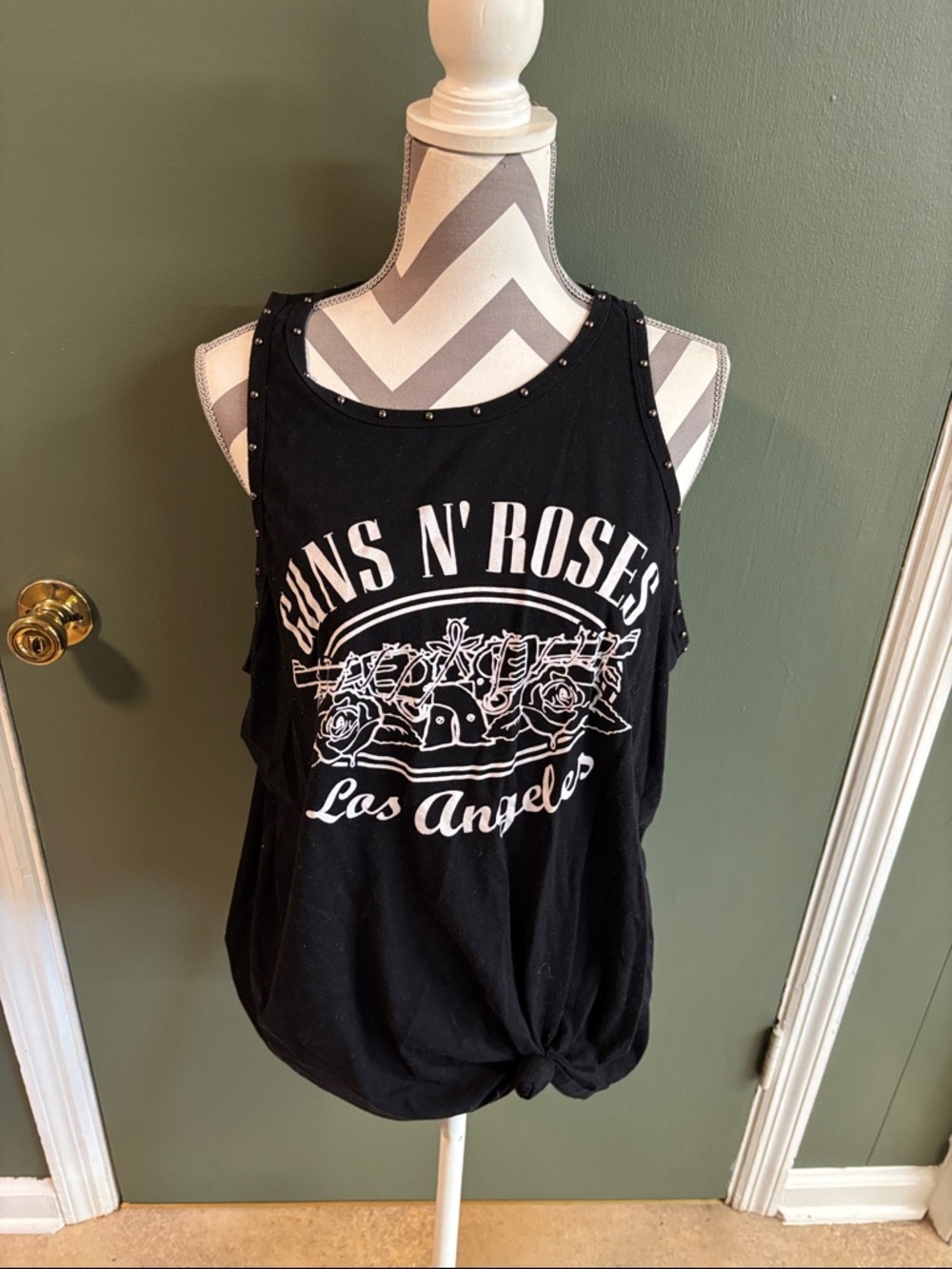 Guns N' Roses Los Angeles Black Stud-Trim Tank